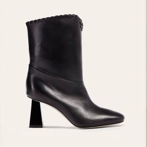 Cher Boot, Black
